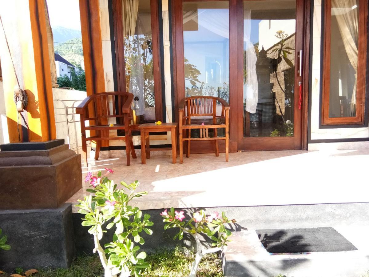 Sudi Homestay Амед Екстер'єр фото
