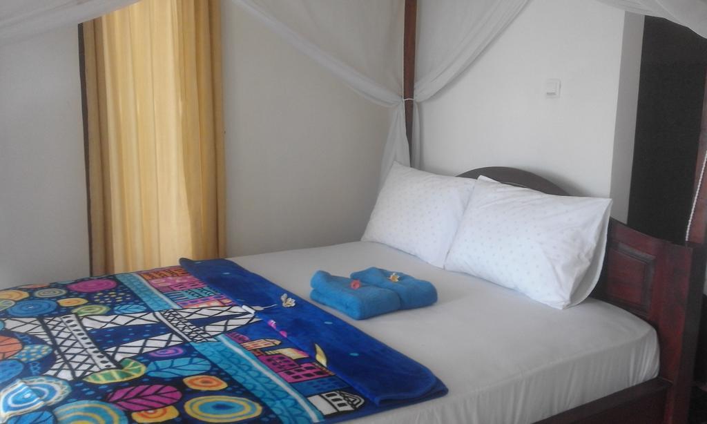 Sudi Homestay Амед Екстер'єр фото